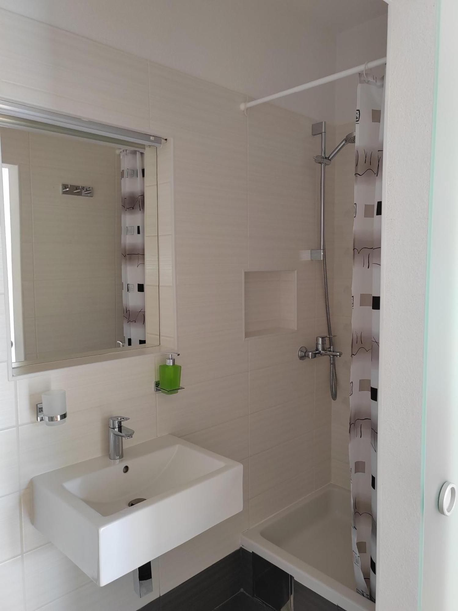 Plaza 2 Hotel Sveti Juraj Ngoại thất bức ảnh